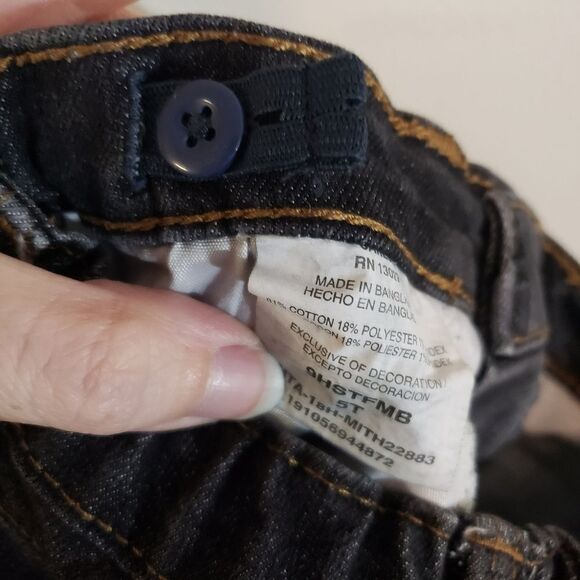 WRANGER DARK BLUE JEANS SIZE 5T - Picture 3 of 3